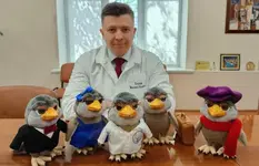 Психбольница в Челябинске сделала своим символом птичку… Кукуху — её придумали по образу глав...webp